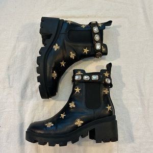Calfskin Bee Star Embroidered Belt Ankle Boots
